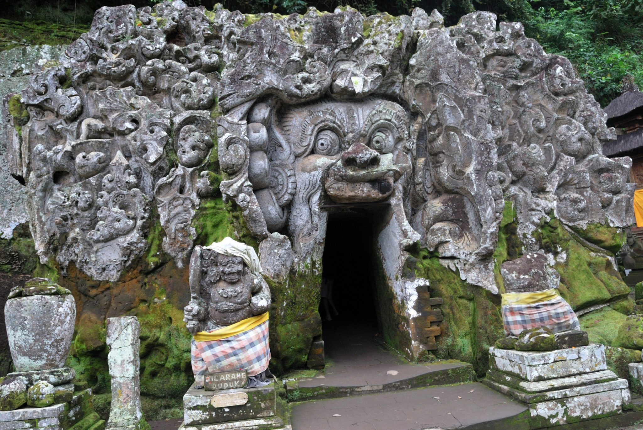 bali-ghost-town