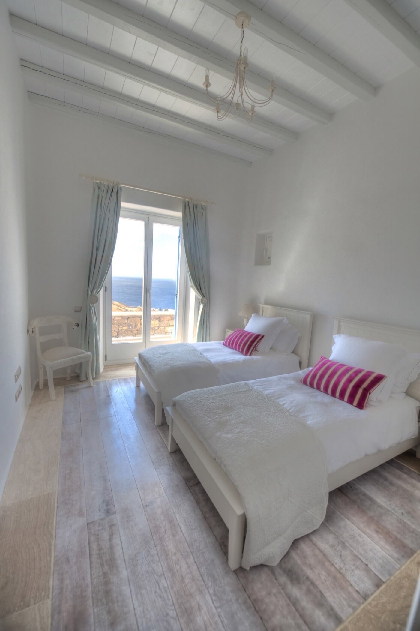 Luxury hotel of Karma Pelikanos Accommodation bedroom