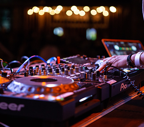 Karma Chateau de Samary Restaurant & Bar