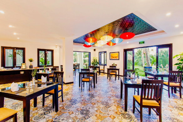 Karma Song Hoai Restaurant & Bar Karma Song Hoai Restaurant & Bar