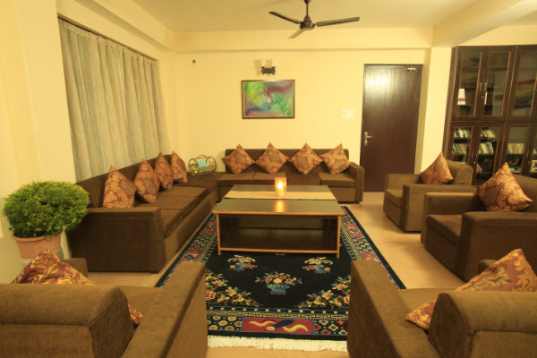 Karma Martam Retreat Library