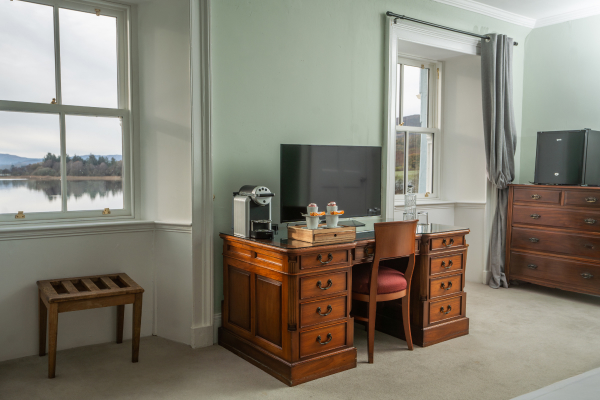 Karma Lake of Menteith Deluxe Room