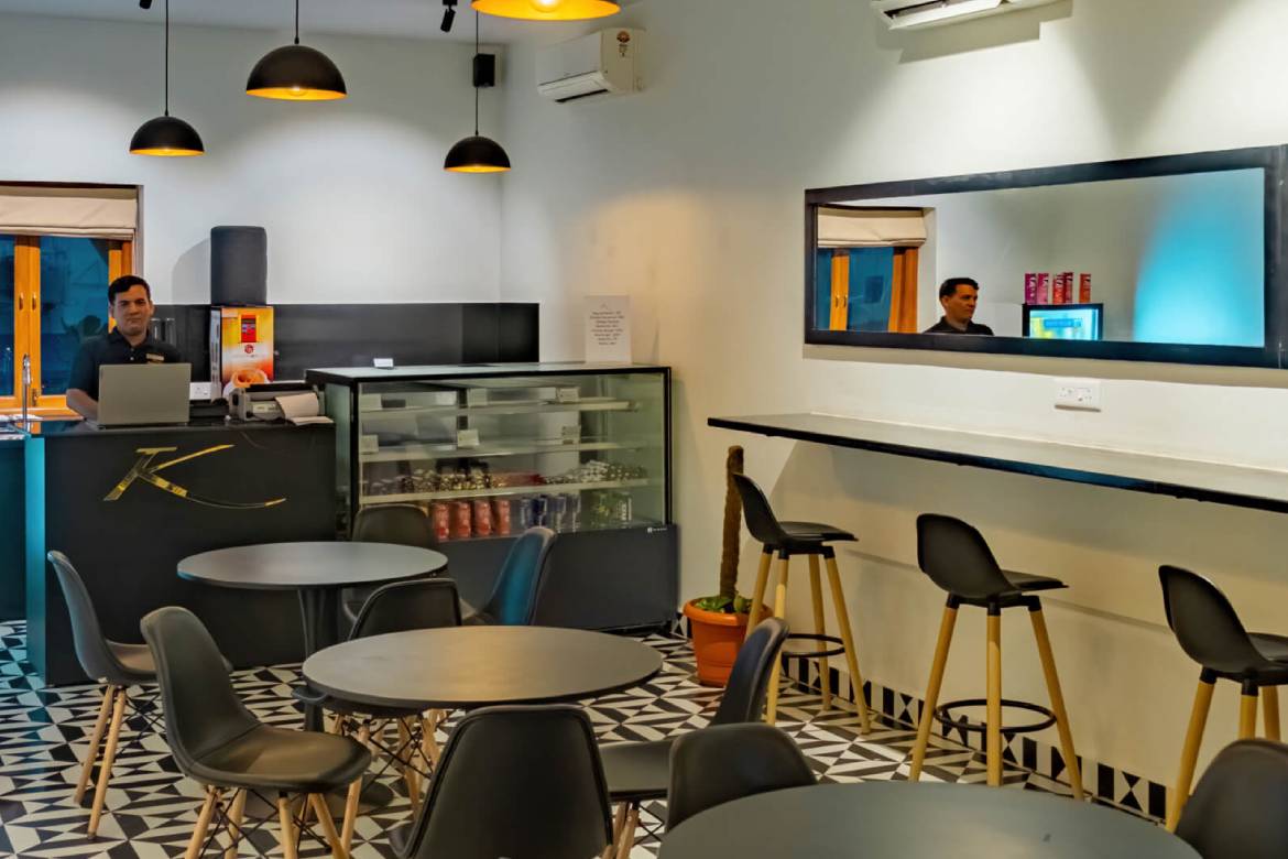 Karma Royal MonteRio  The Cafe