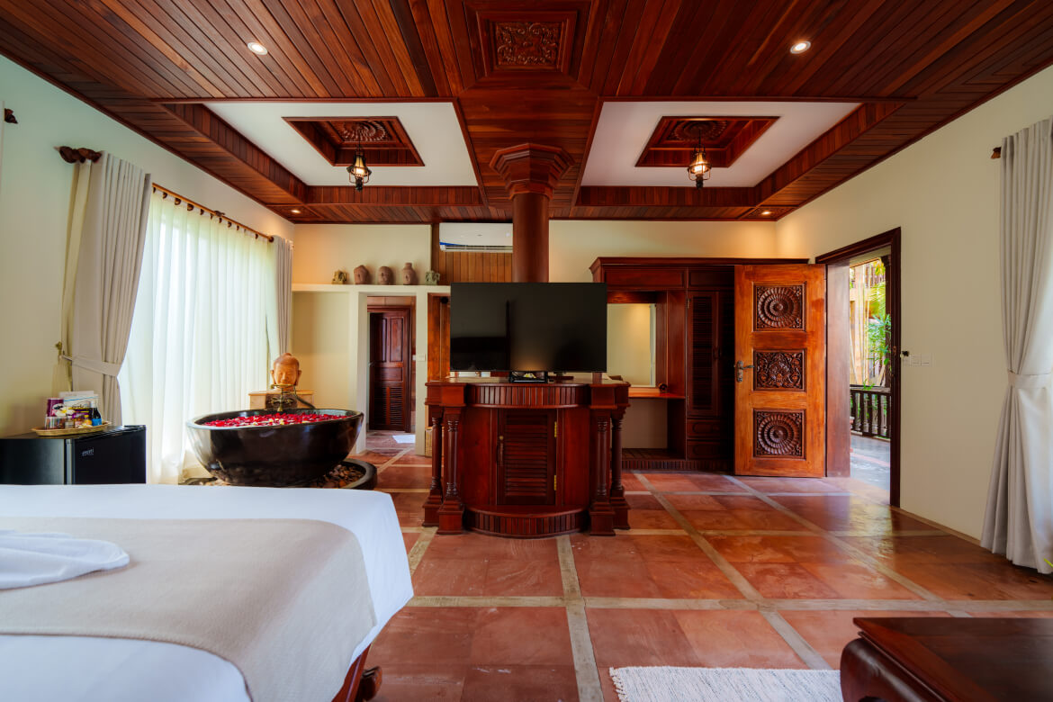 Karma Bayon Studio Double