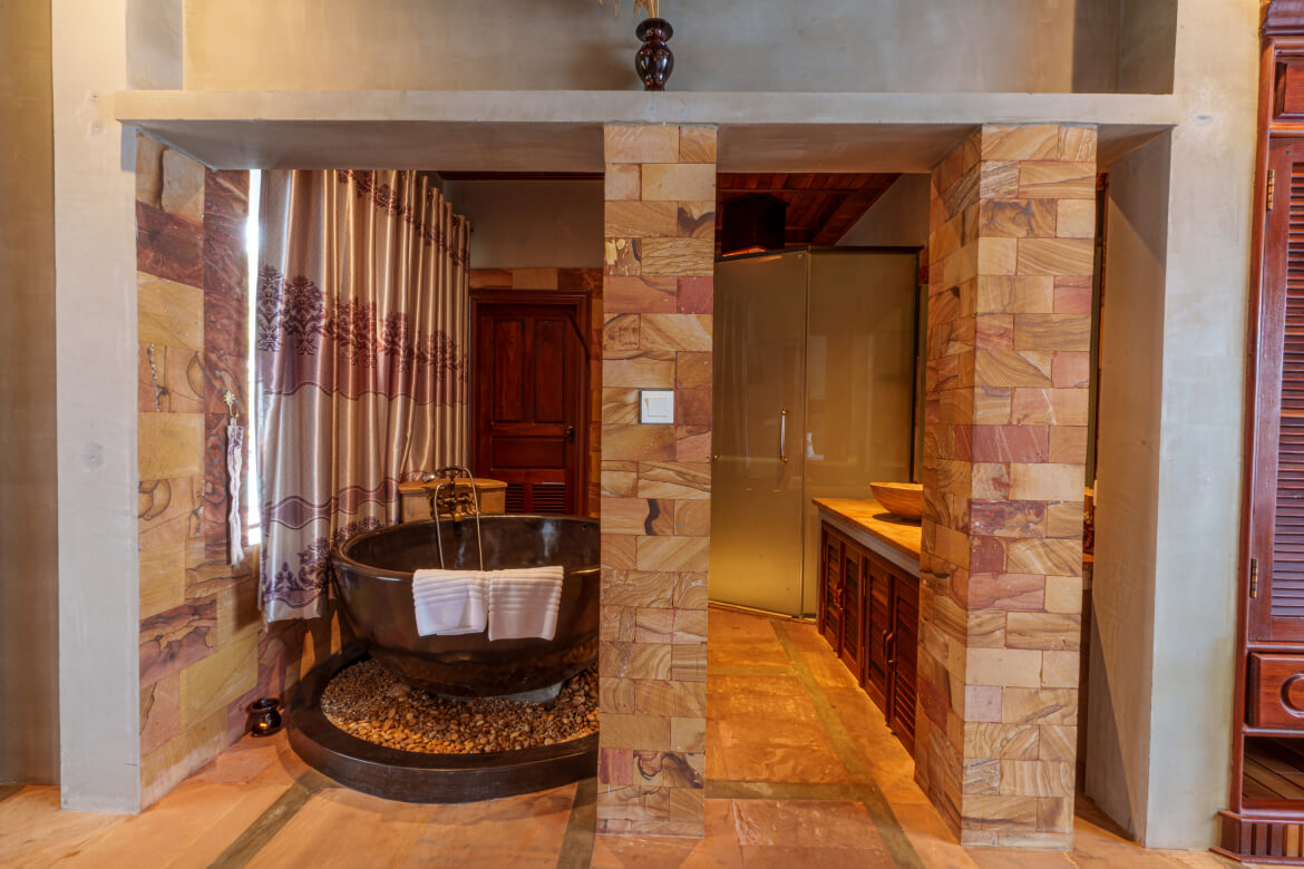 Karma Bayon Studio Twin