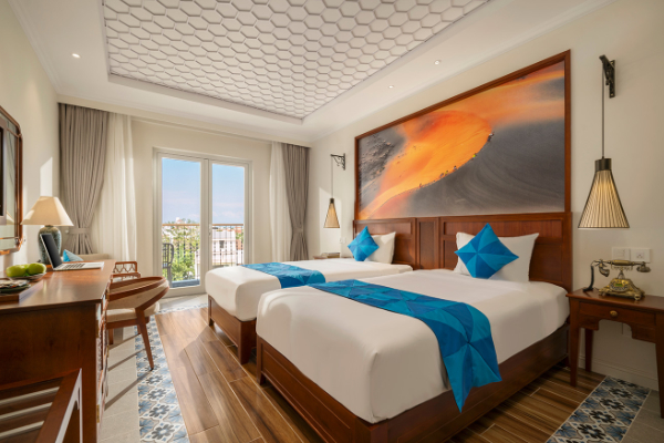 Partner Hotel - Amina Lantana Deluxe City<br> Sleeping : 2 adults, 2 children, or 3 adults