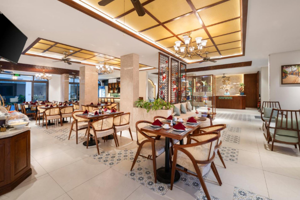 Partner Hotel - Amina Lantana Restaurant & Bar