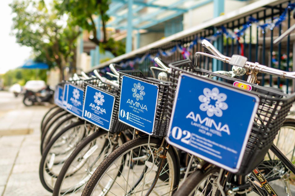 Partner Hotel - Amina Lantana Bikes and Buses for your Convenience 