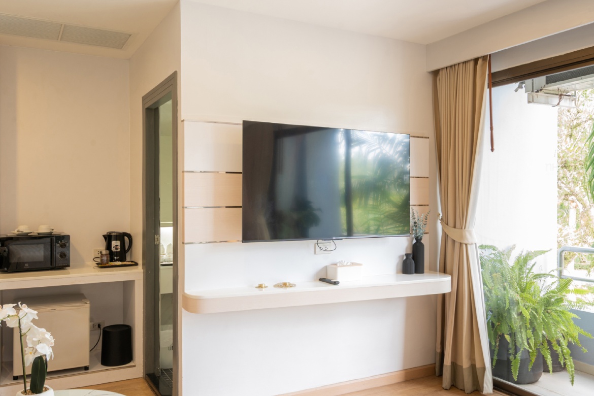 Karma Royal Boat Lagoon Premier Deluxe Karma Royal Boat Lagoon Premier Deluxe