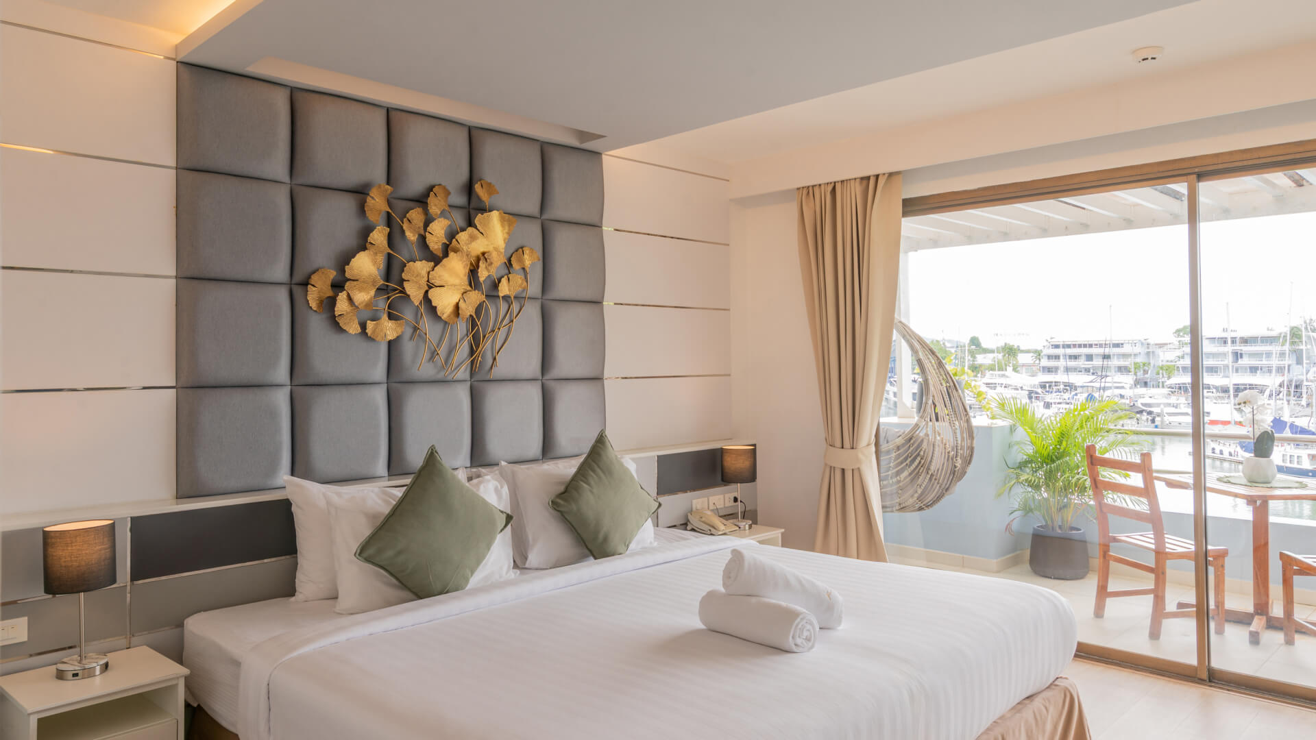 Gallery Karma Royal Boat Lagoon Gallery Karma Royal Boat Lagoon