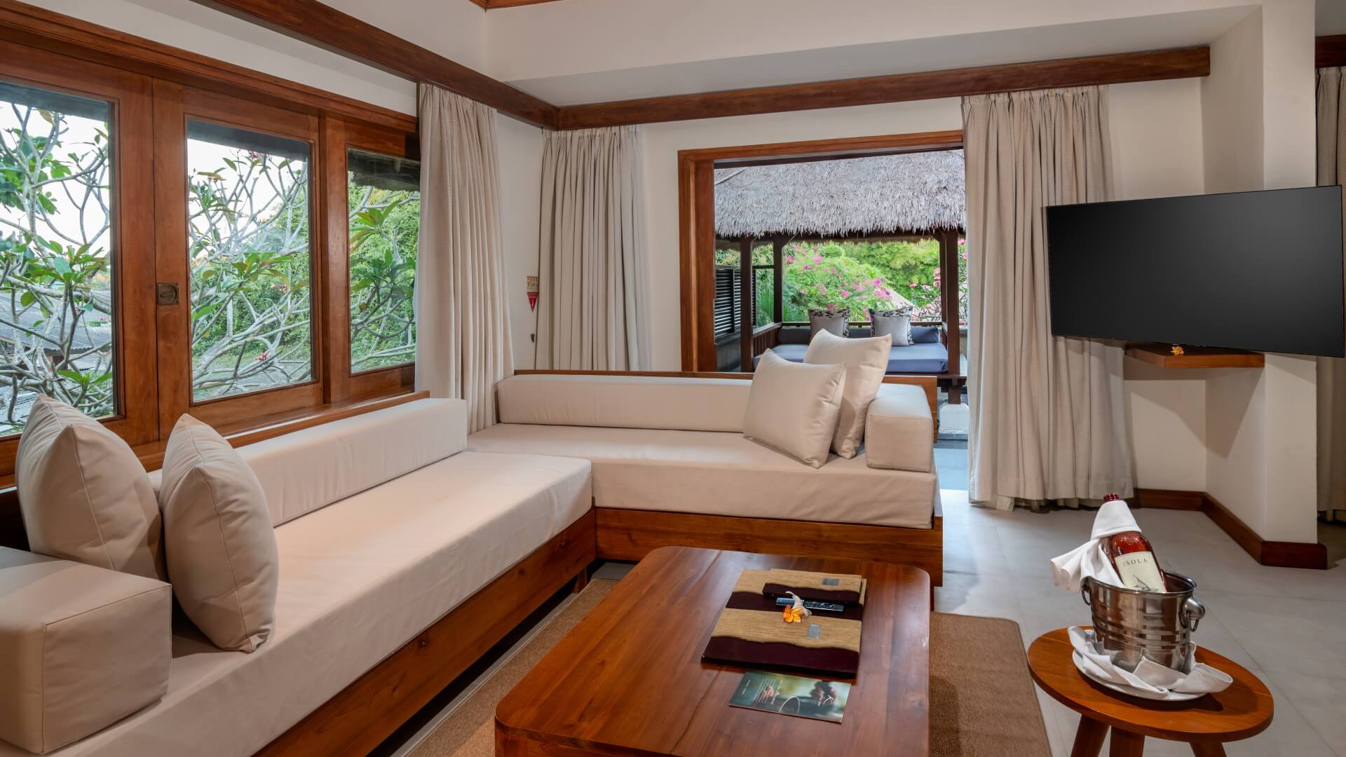 Karma Royal Jimbaran One Bedroom Imperial Apartment