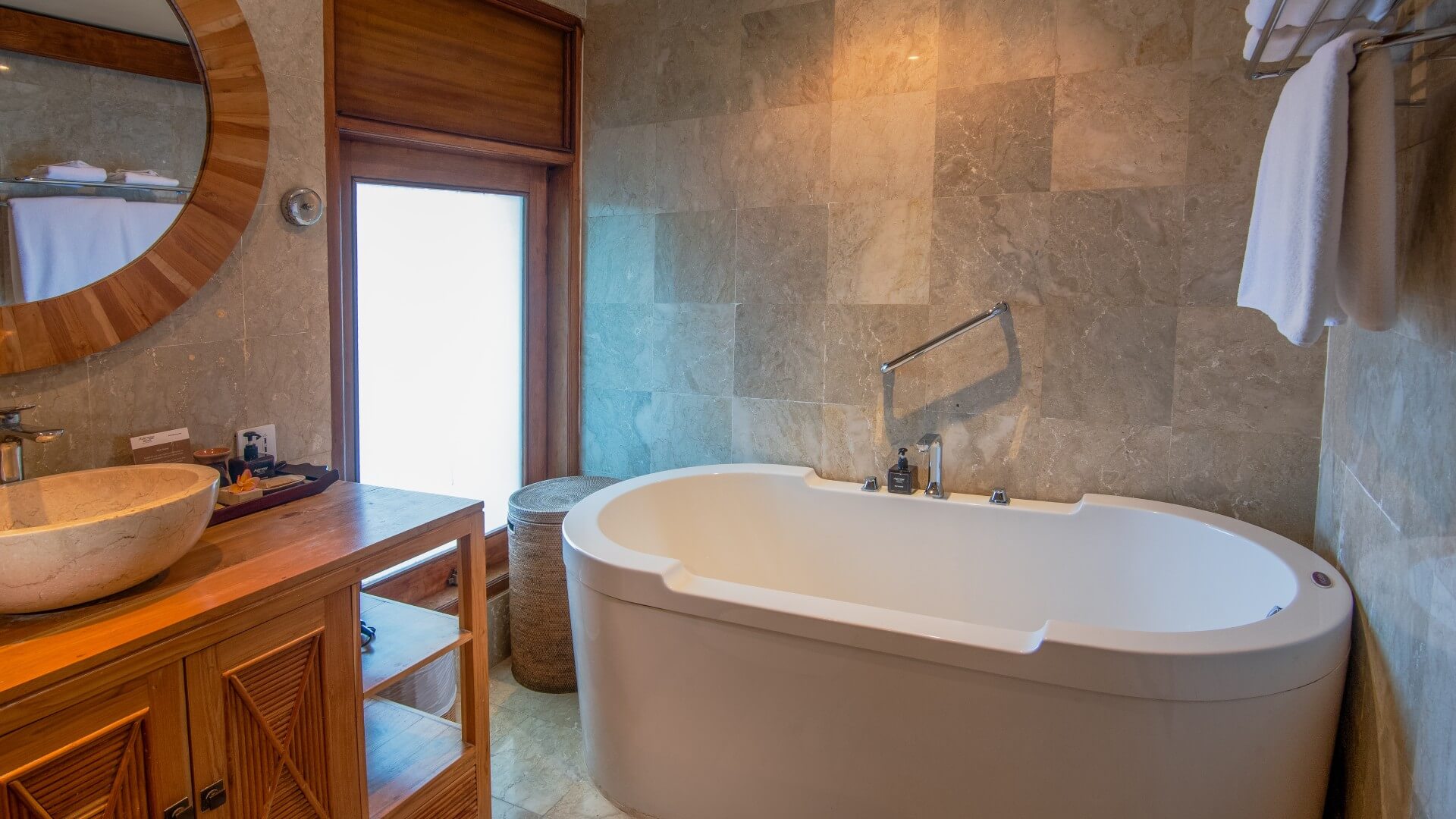 Karma Royal Jimbaran One Bedroom Imperial Apartment