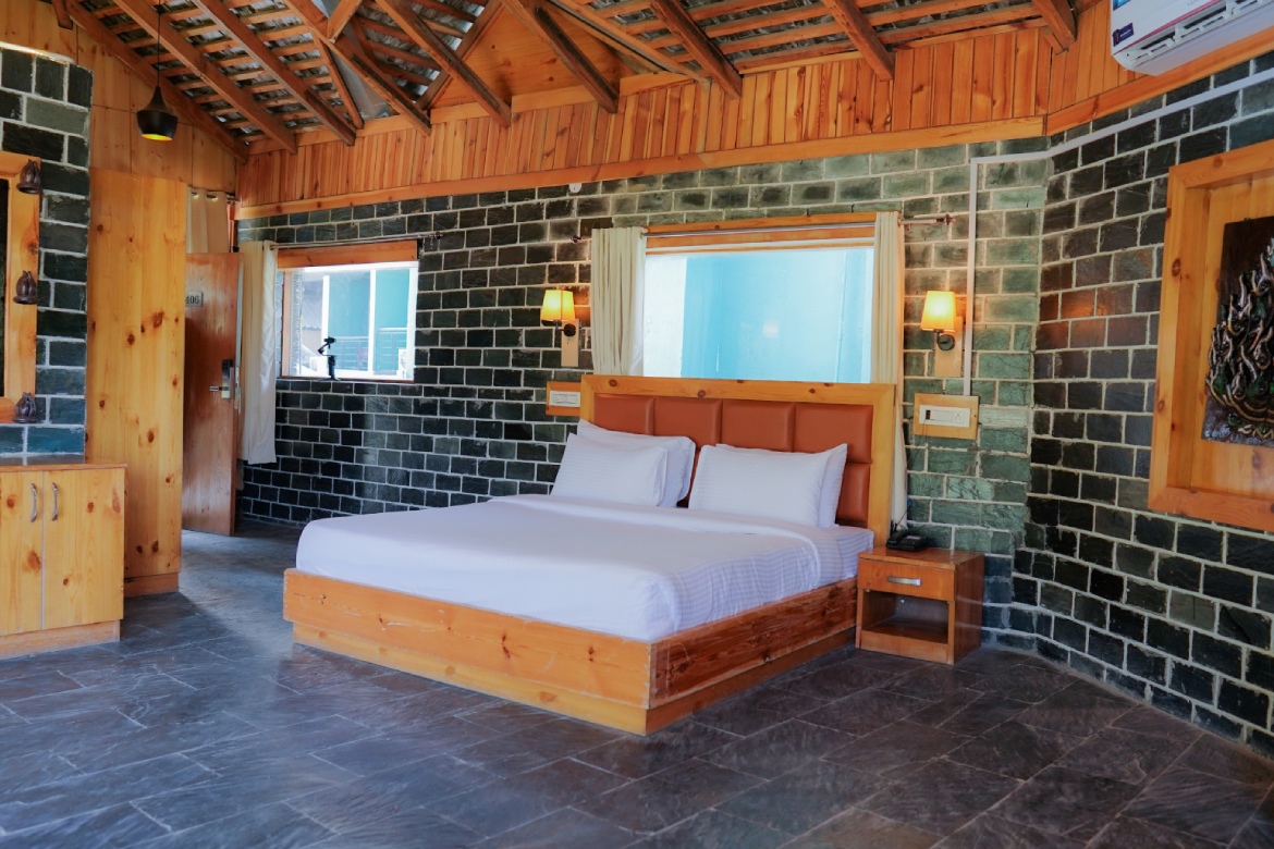 Karma Tashi Hotel Unit Sleeps 2 + 1