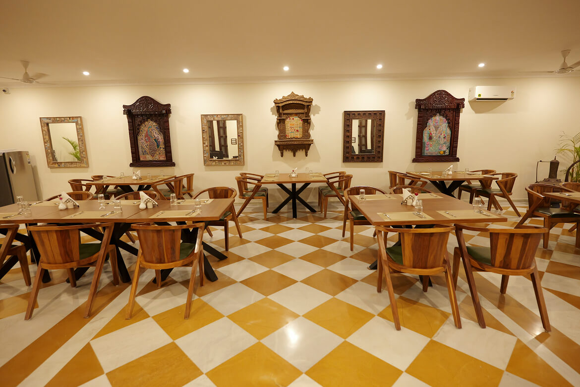 Karma Amaatra The Garden Table Restaurant