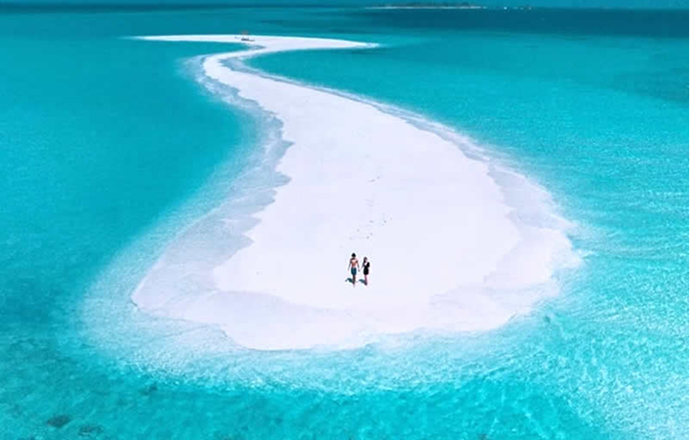 Arrival & Sandbank Sunset Welcome