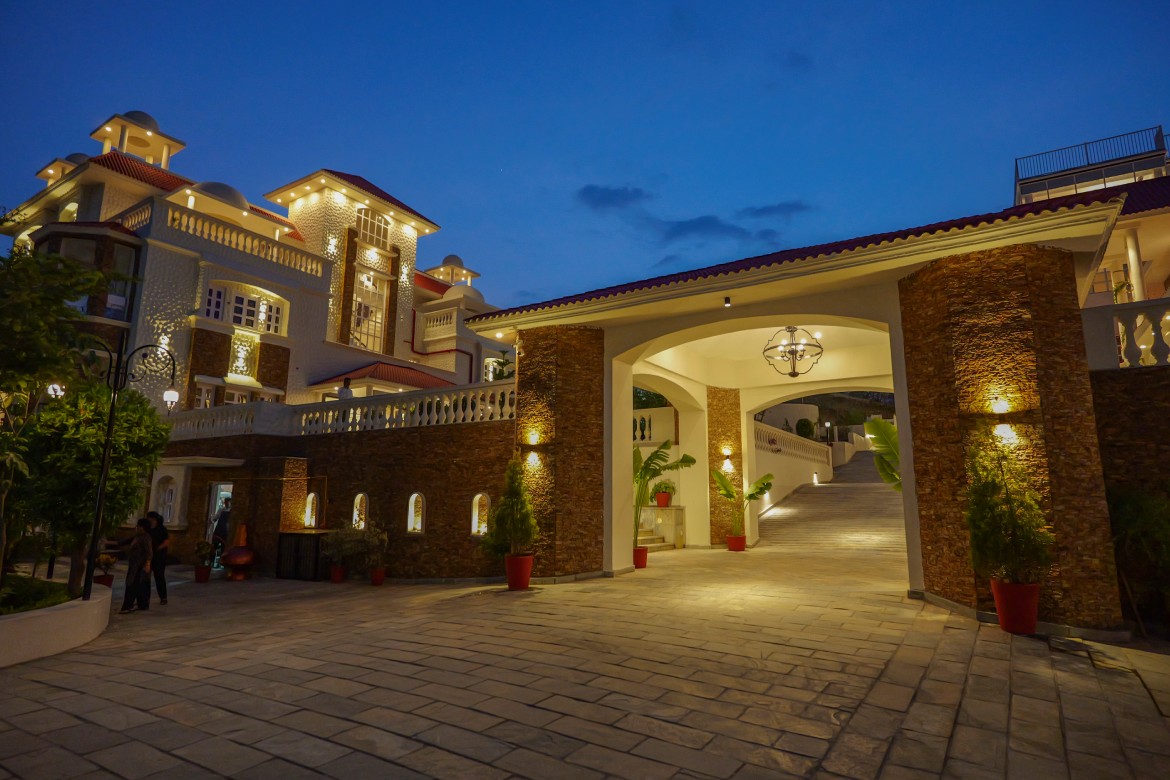 Karma Amaatra Hotel Unit max 1 child
