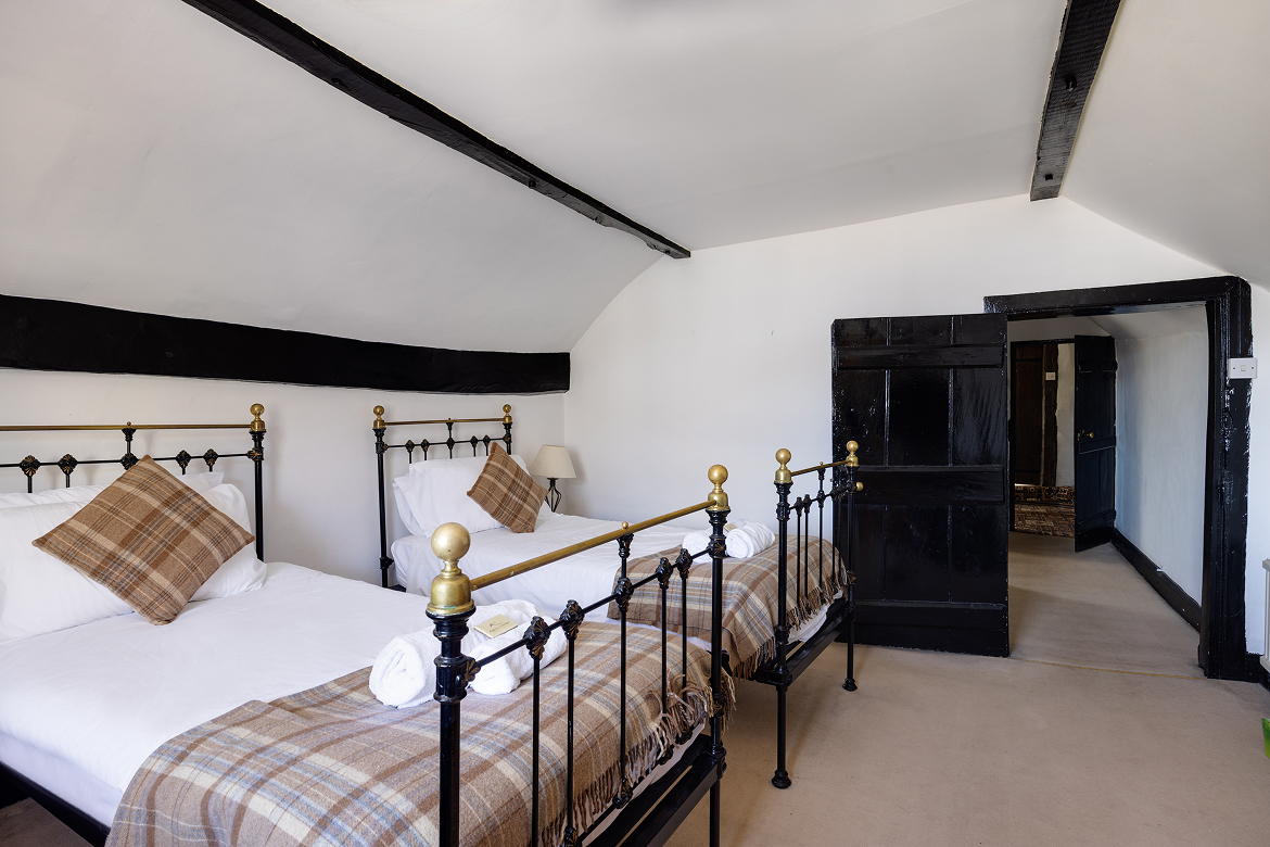 Ye Olde Salutation Inn  Twin Room