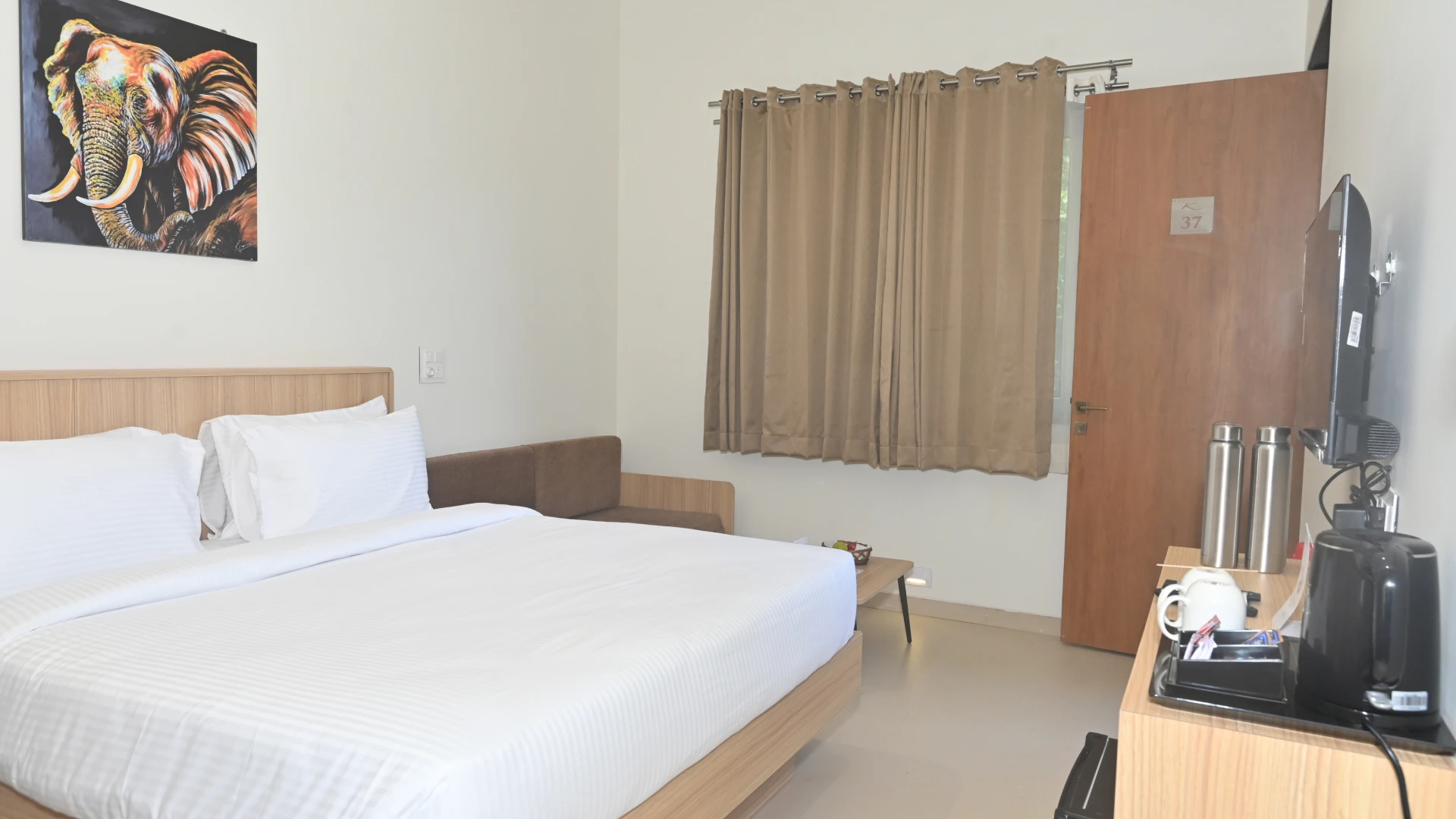 Karma Lakewood Unit Type Sleeps 2+2 Kids