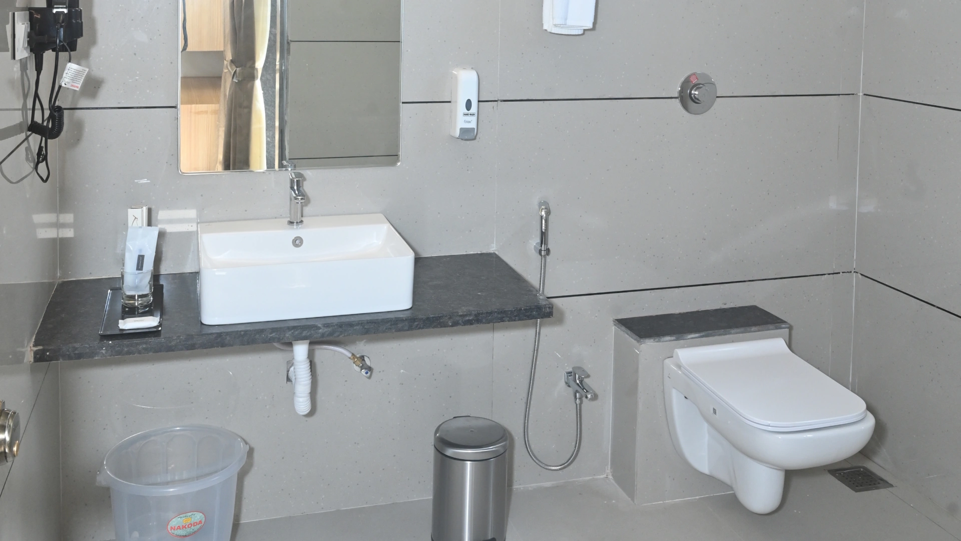 Karma Lakewood Unit Type Sleeps 2+2 Kids