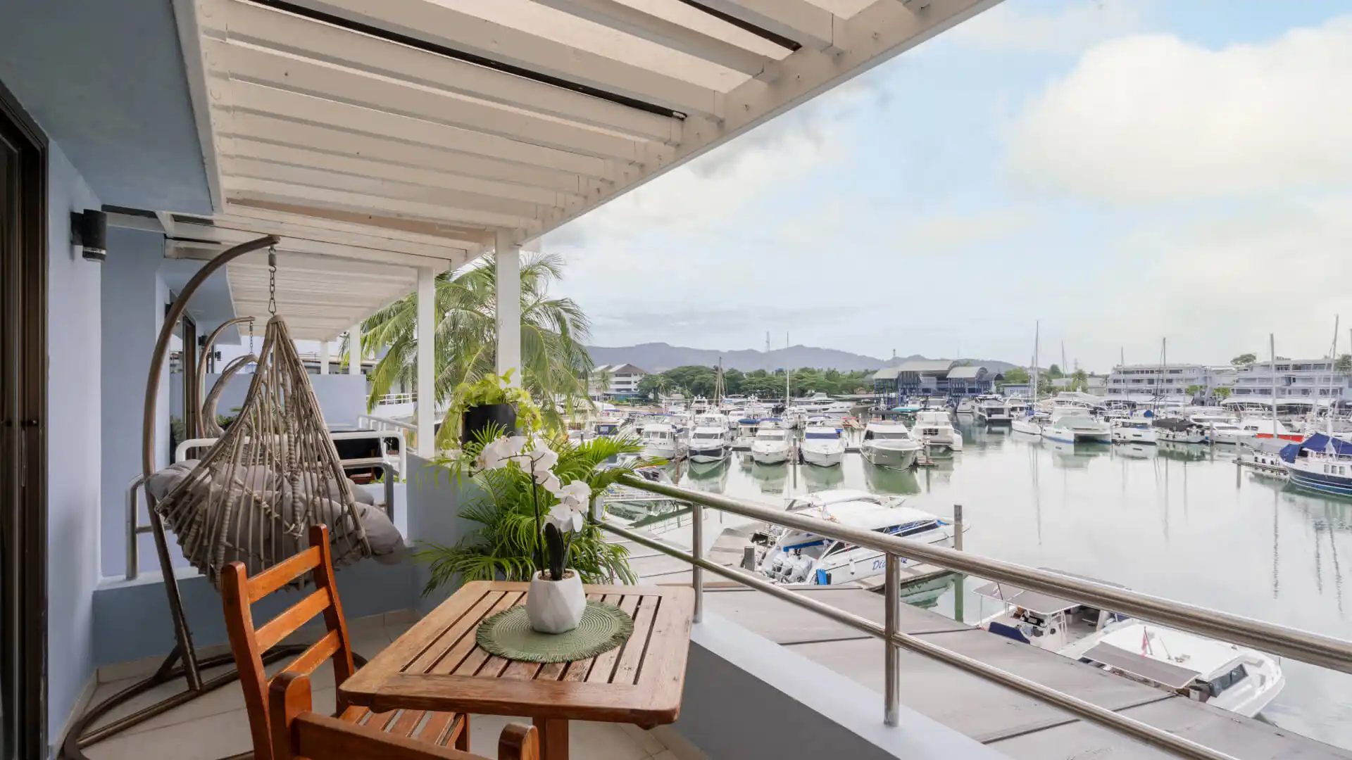 Gallery Karma Royal Boat Lagoon