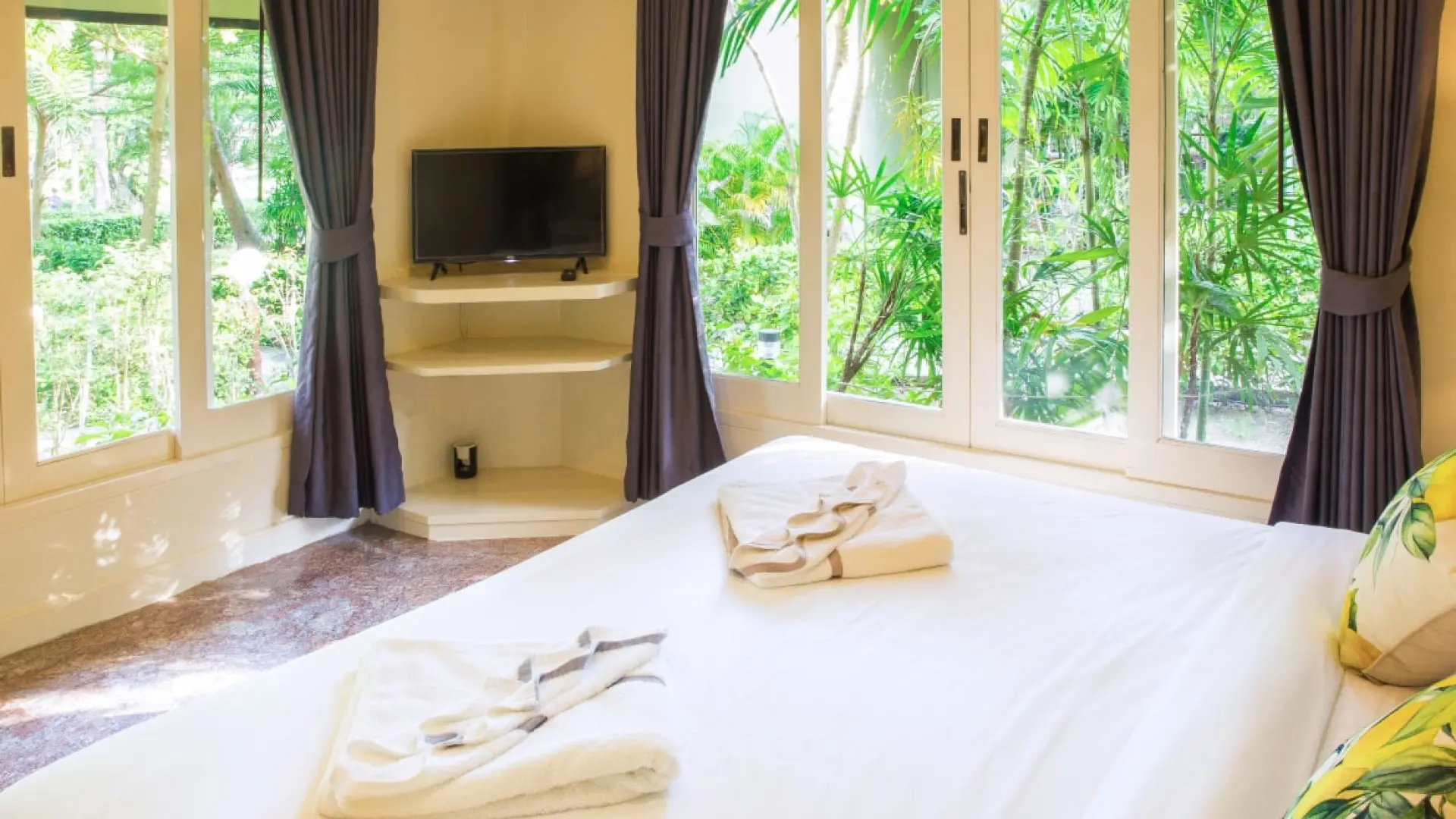 Karma Panalee 2 Bedroom for Four
