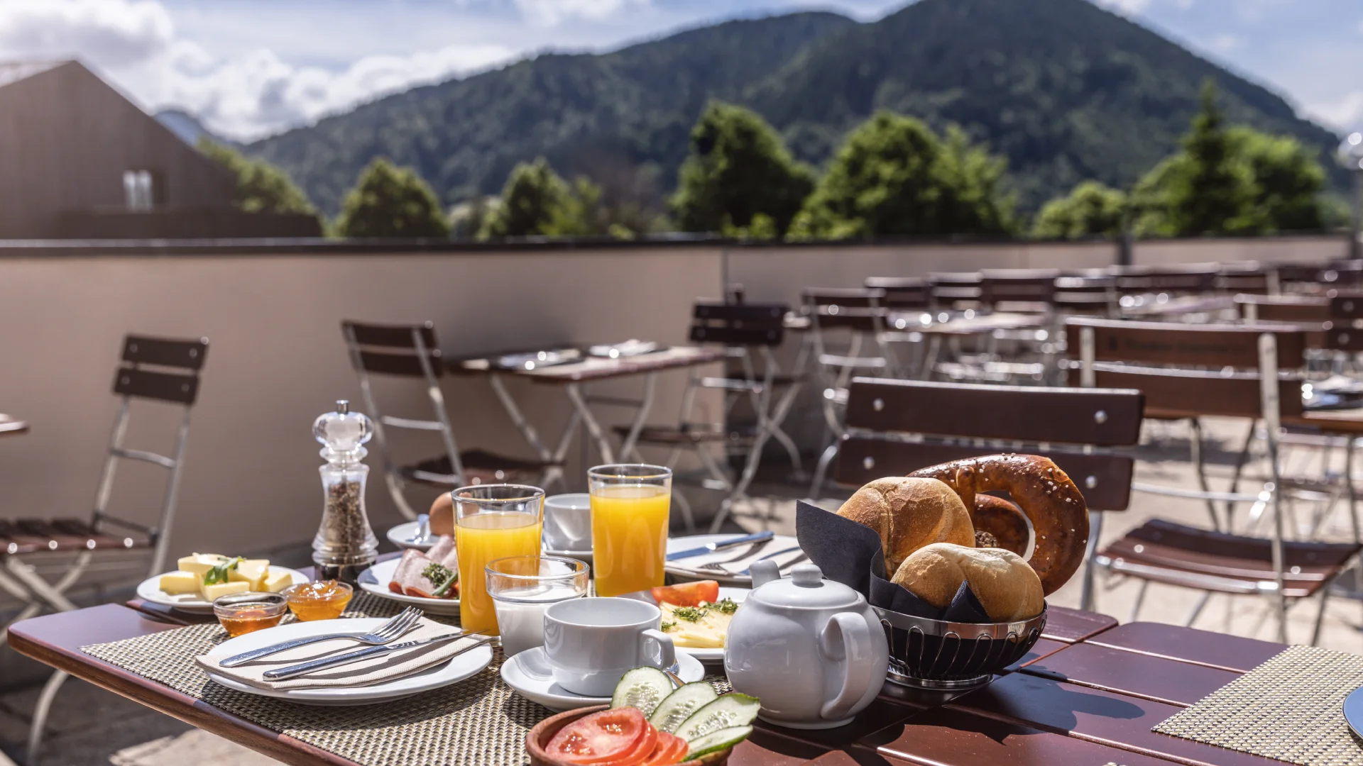 FRÜHBUCHER ANGEBOT IM KARMA BAVARIA
