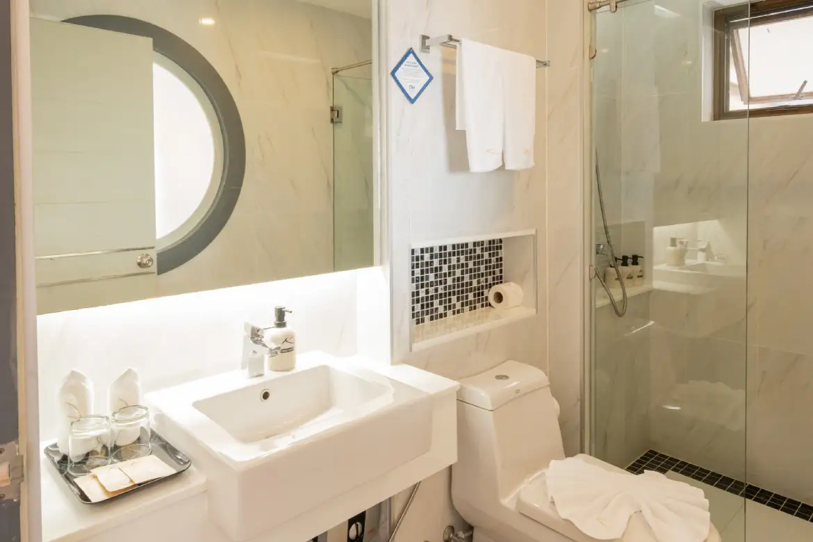 Karma Royal Boat Lagoon Premier Lagoon Deluxe