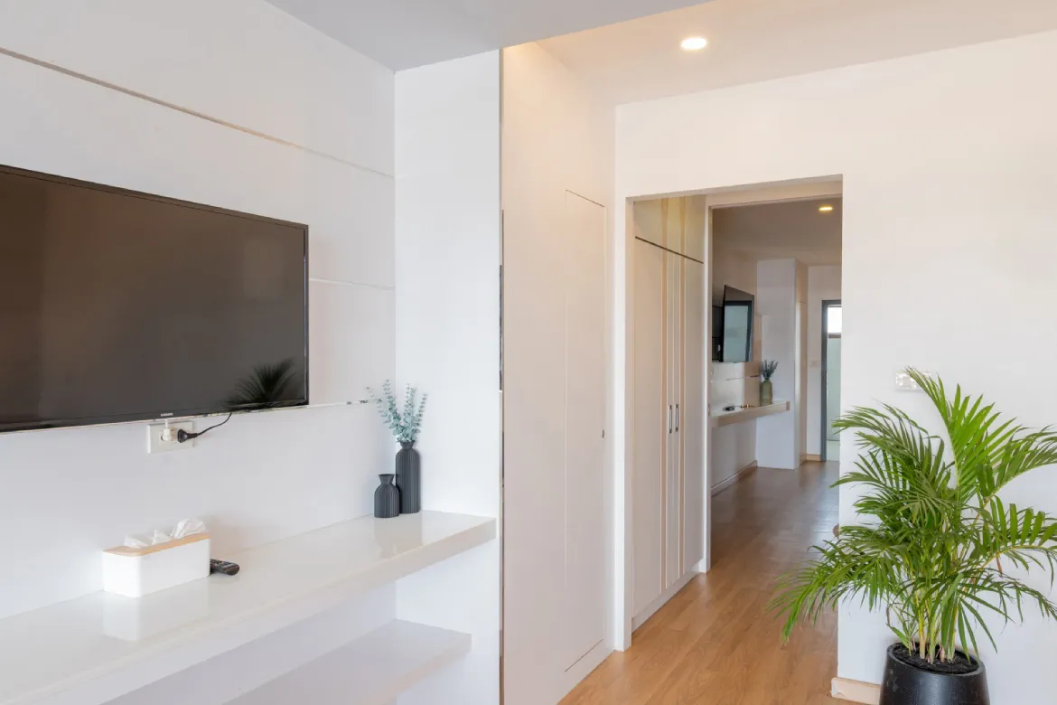 Karma Royal Boat Lagoon Premier Marina Suite