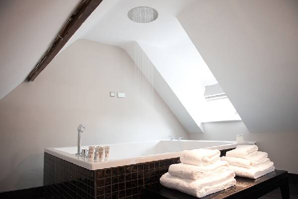 Karma Sanctum on the Green Berkshire Suite