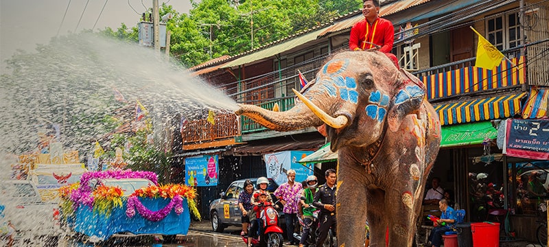 Experience… the Cleansing of Songkran